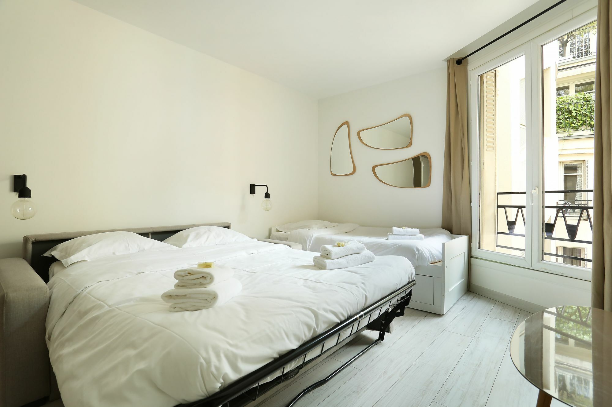 Studio Prestige Champs Elysees Parigi Esterno foto