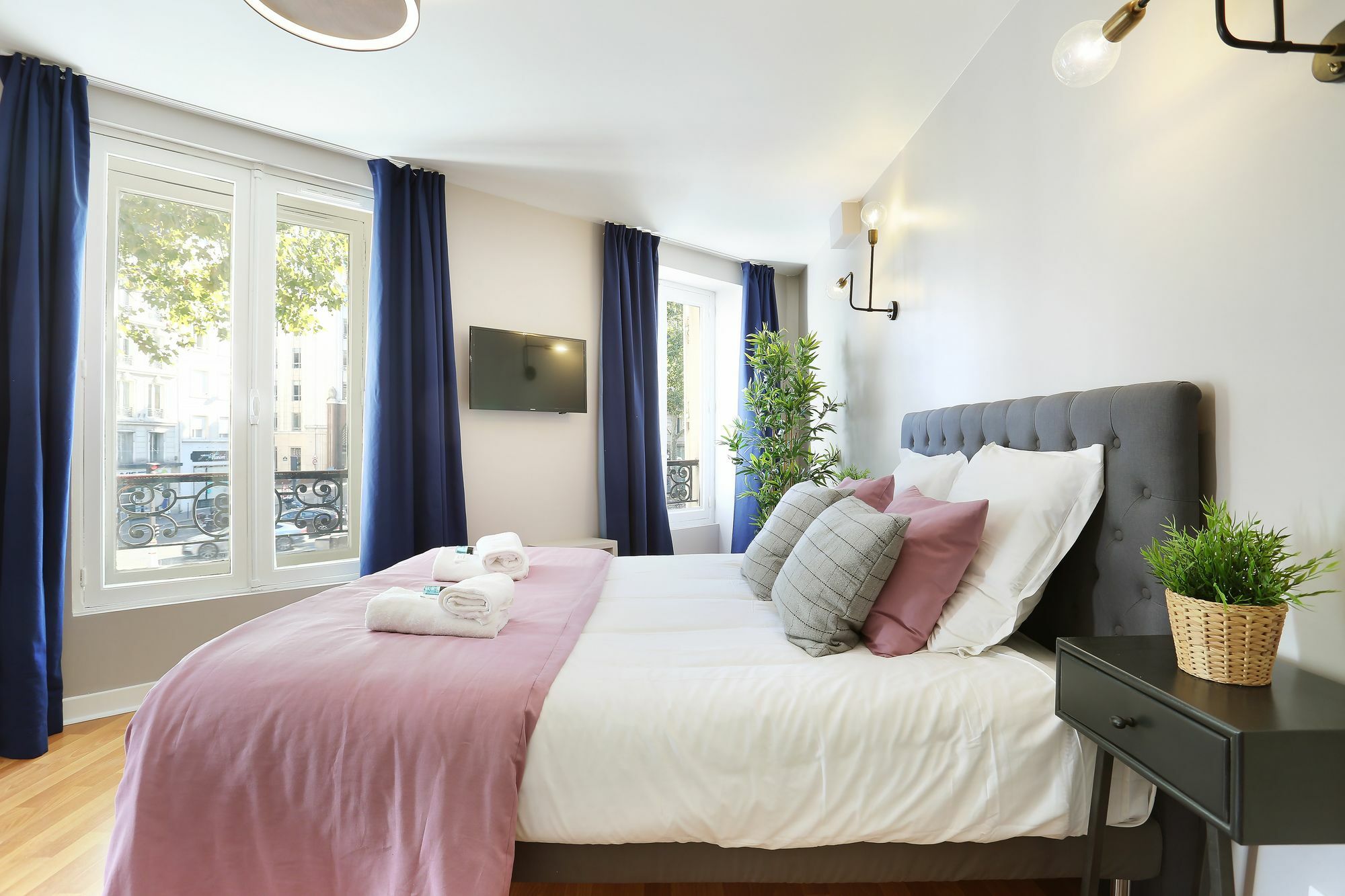 Studio Prestige Champs Elysees Parigi Esterno foto